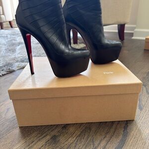 Black High Heel Platform Shoes